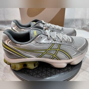 NEW ASICS Mens Gel Kinetic Fluent Grey Silver & Lime Men's Running Shoes SIZE 10